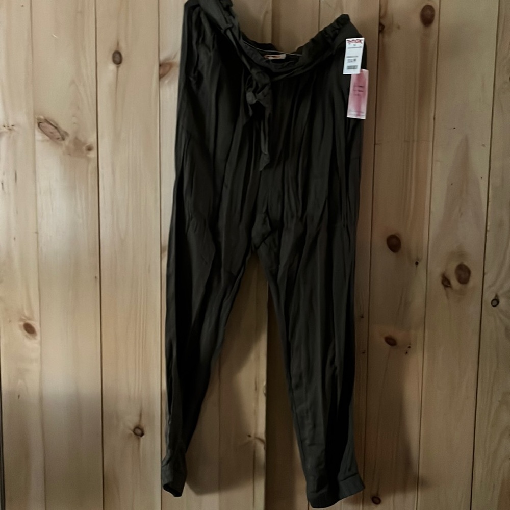 Pants olive green size XL